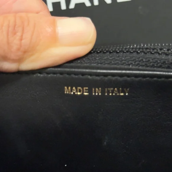 😍👜Chanel Iridescent Lambskin Quilted Pearl Wallet On Chain WOC Black - Picture 8 of 15